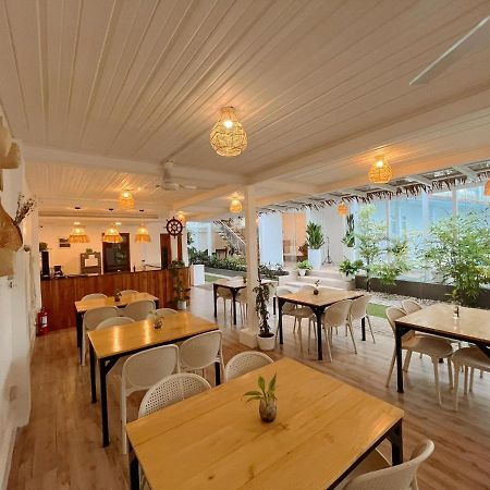 Anlio Resort Dauis Kültér fotó